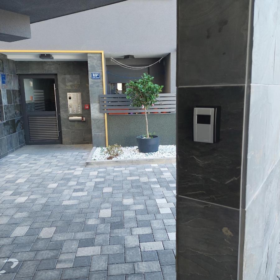 Apartment Paola With Free Private Parking Place Split Eksteriør bilde