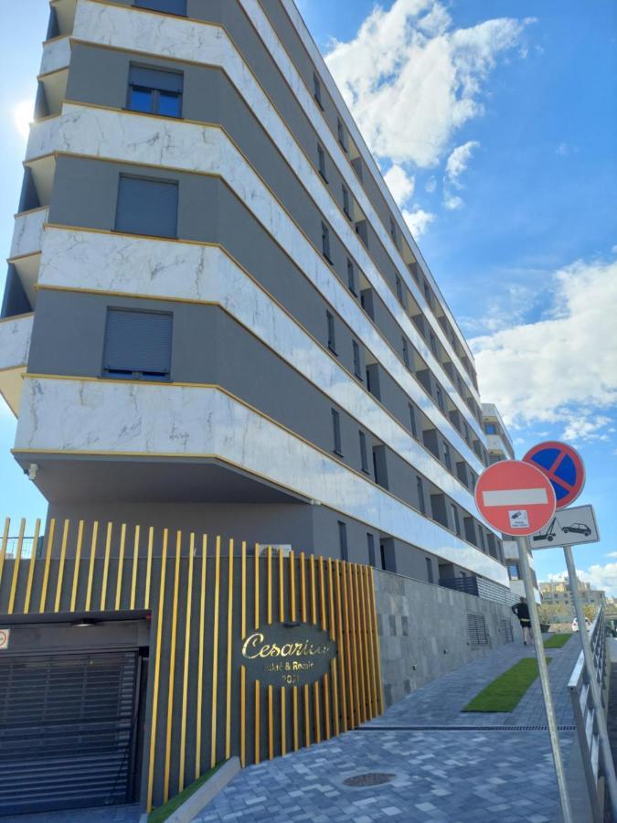 Apartment Paola With Free Private Parking Place Split Eksteriør bilde